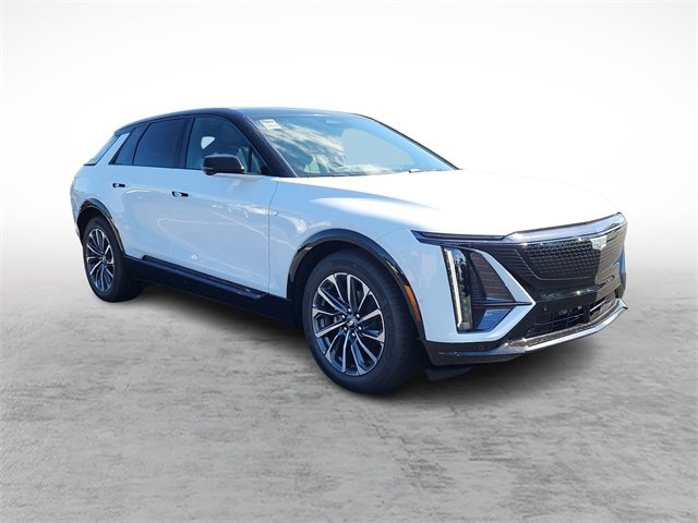 2026 Cadillac Lyriq Sport photo 3