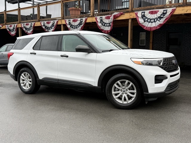 Used 2021 Ford Explorer Base with VIN 1FMSK7BH7MGA56833 for sale in Middlesboro, KY
