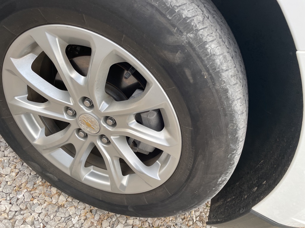 2021 Chevrolet Equinox LT photo 7