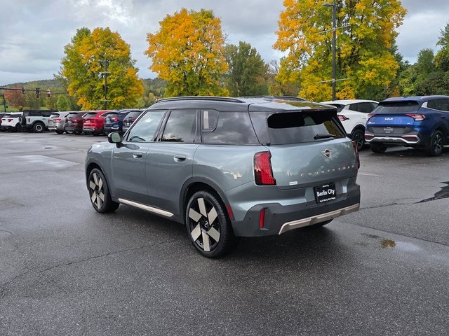 2025 Mini Cooper S ALL4 photo 5