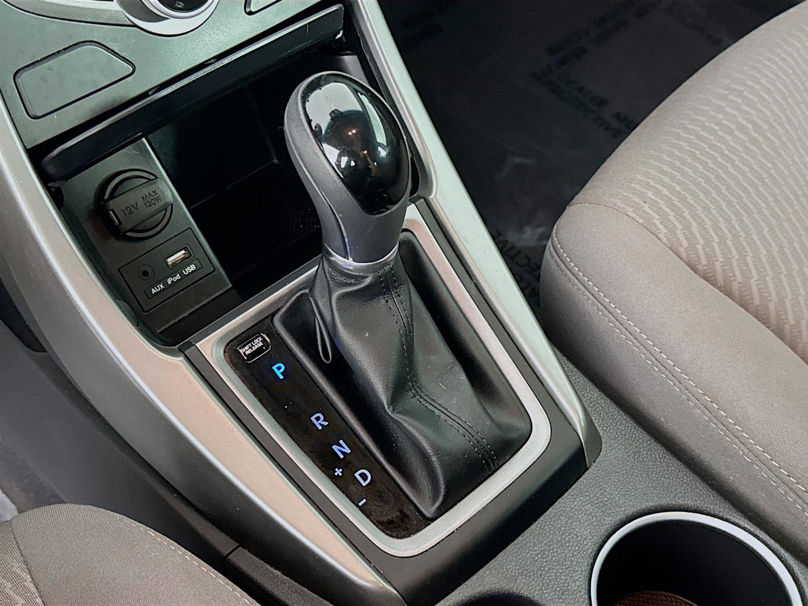 2015 Hyundai Elantra SE photo 17