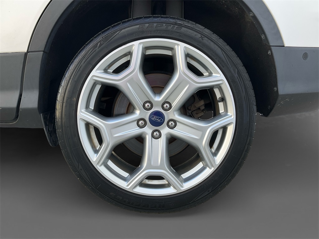 2017 Ford Escape Titanium photo 8