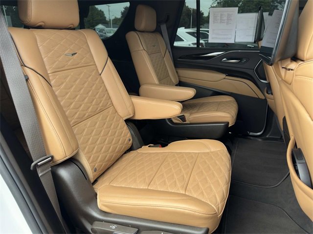 2023 Cadillac Escalade Sport photo 25
