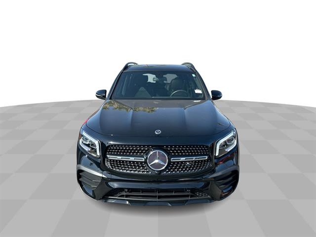 2023 Mercedes Benz GLB 250 photo 3