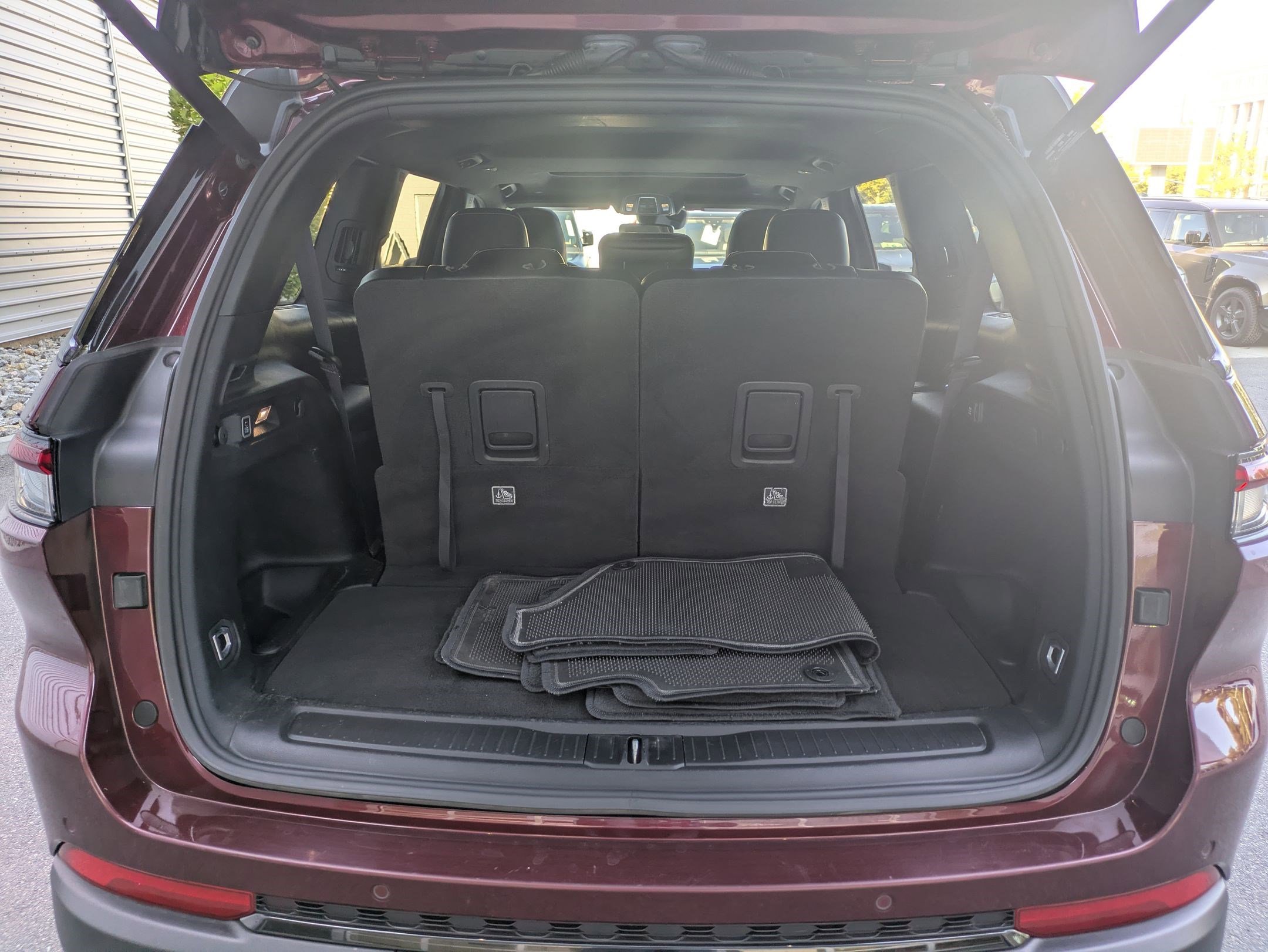 2023 Jeep Grand Cherokee Altitude photo 28
