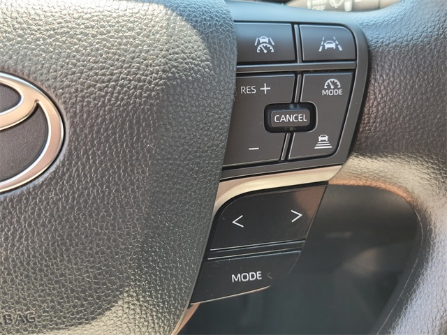 2025 Toyota Camry LE photo 19