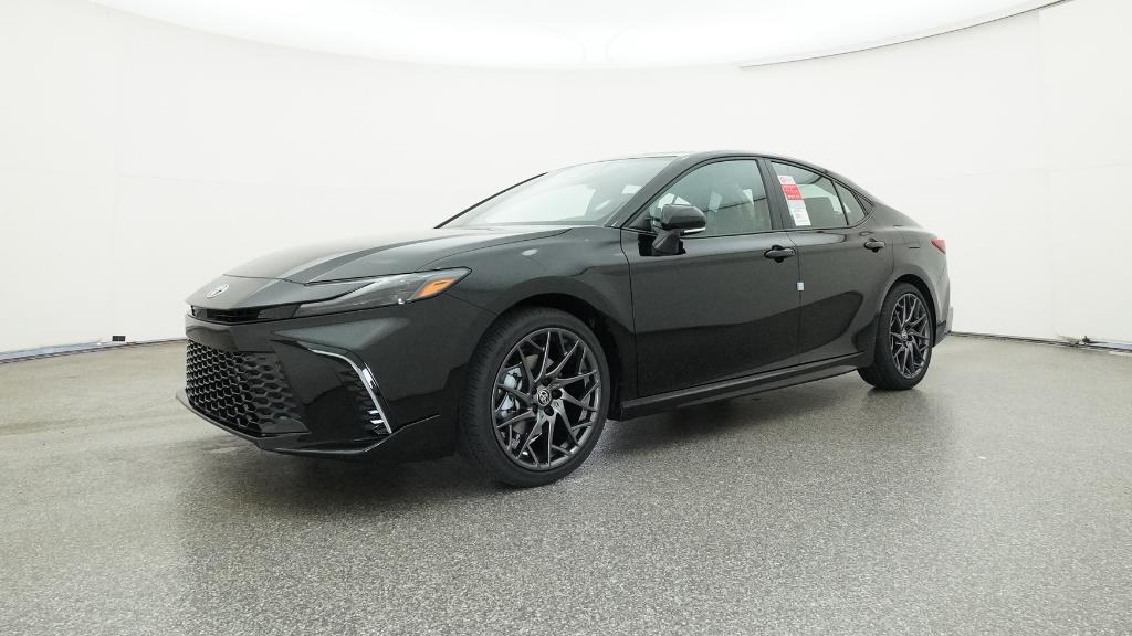 2025 Toyota Camry XSE photo 3