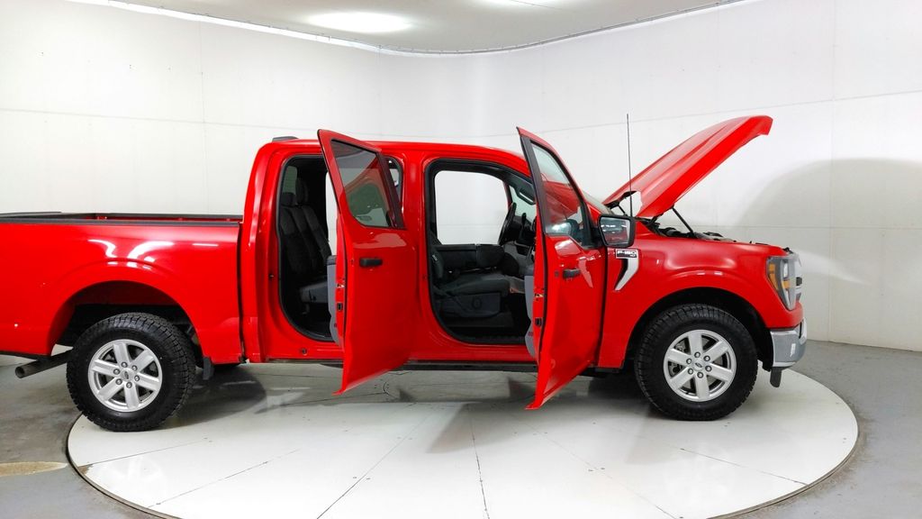 2023 Ford F-150 XLT photo 6