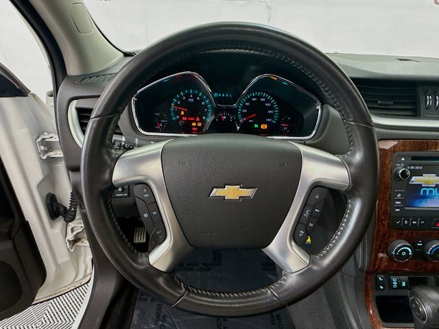 2014 Chevrolet Traverse 1LT photo 8