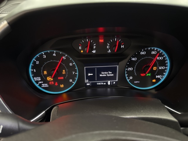 2018 Chevrolet Equinox LT photo 4