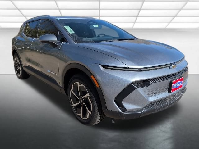 2026 Chevrolet Equinox EV 2LT's photo