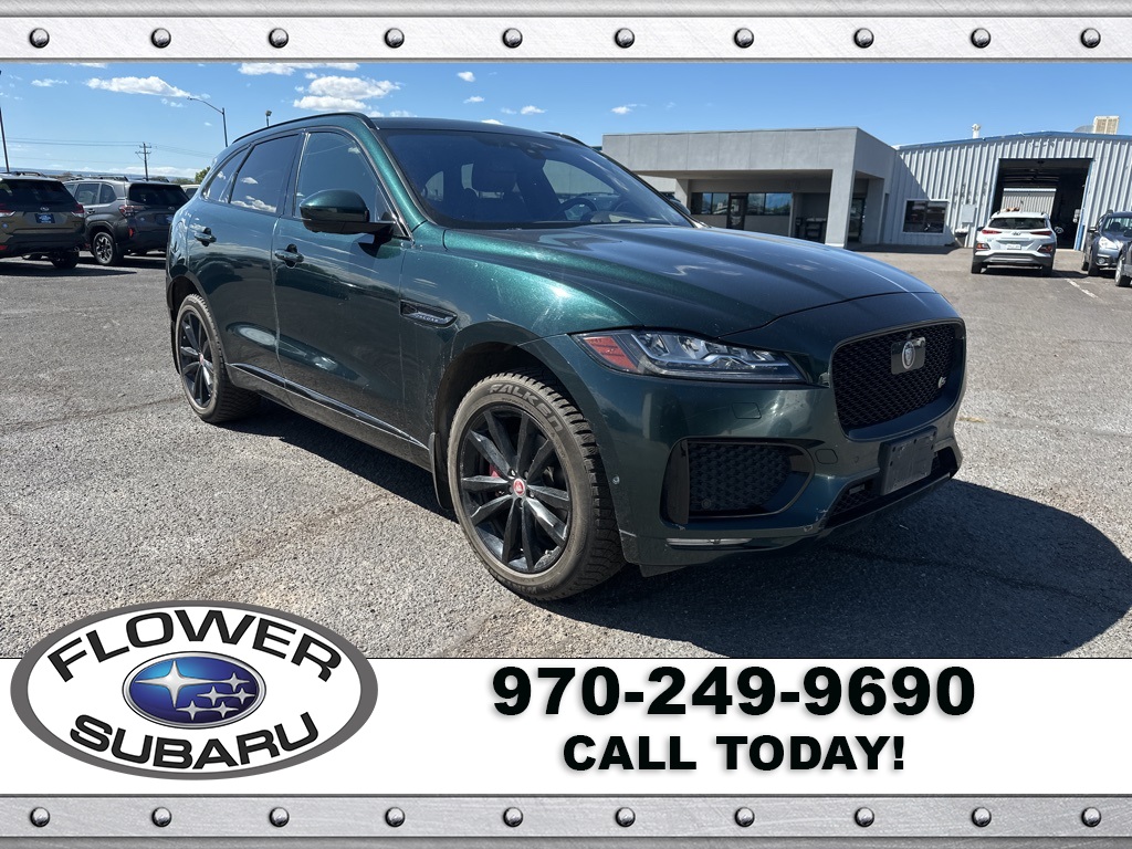 2017 Jaguar F-PACE S photo 3