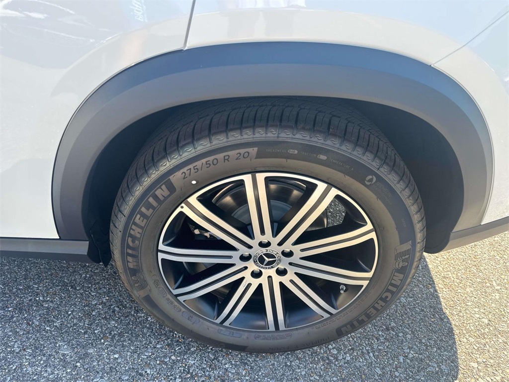2026 Mercedes Benz GLE 350 4MATIC photo 3