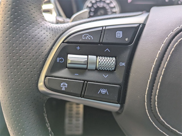 2025 Genesis G70 3.3T Sport Advanced photo 13
