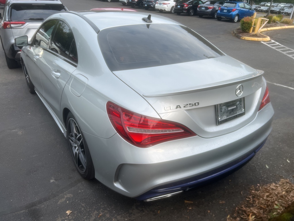 2019 Mercedes Benz CLA 250 photo 4