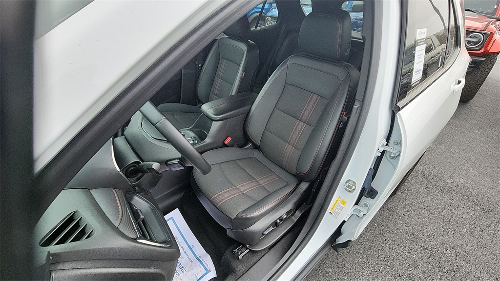 2023 Chevrolet Equinox RS photo 11