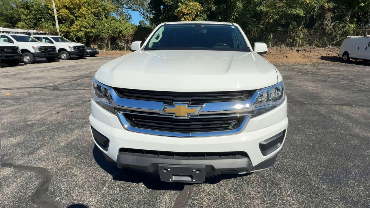 2018 Chevrolet Colorado LT photo 3