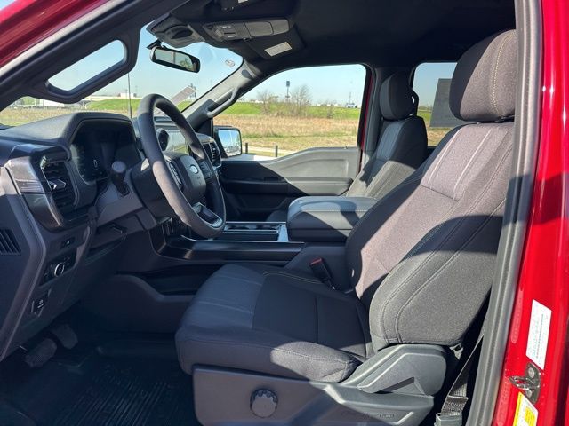 2025 Ford F-150 STX photo 13