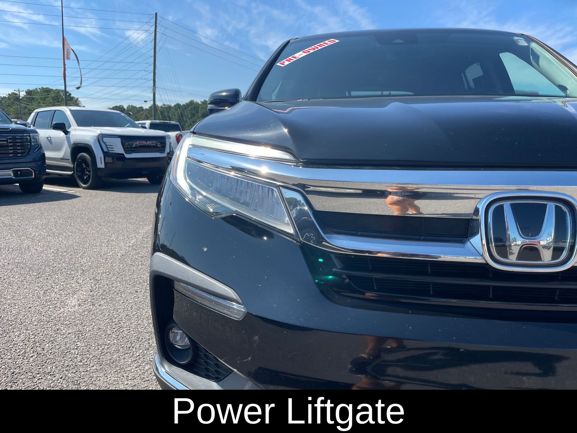 2022 Honda Pilot Touring photo 3