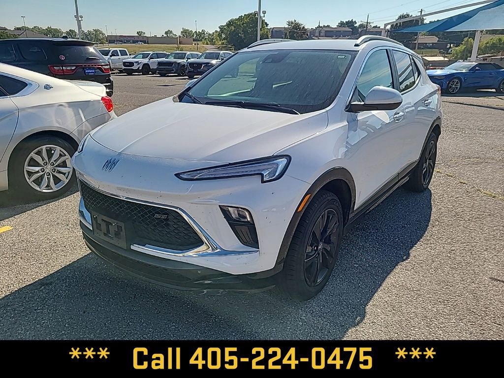 2024 Buick Encore GX Sport Touring's photo