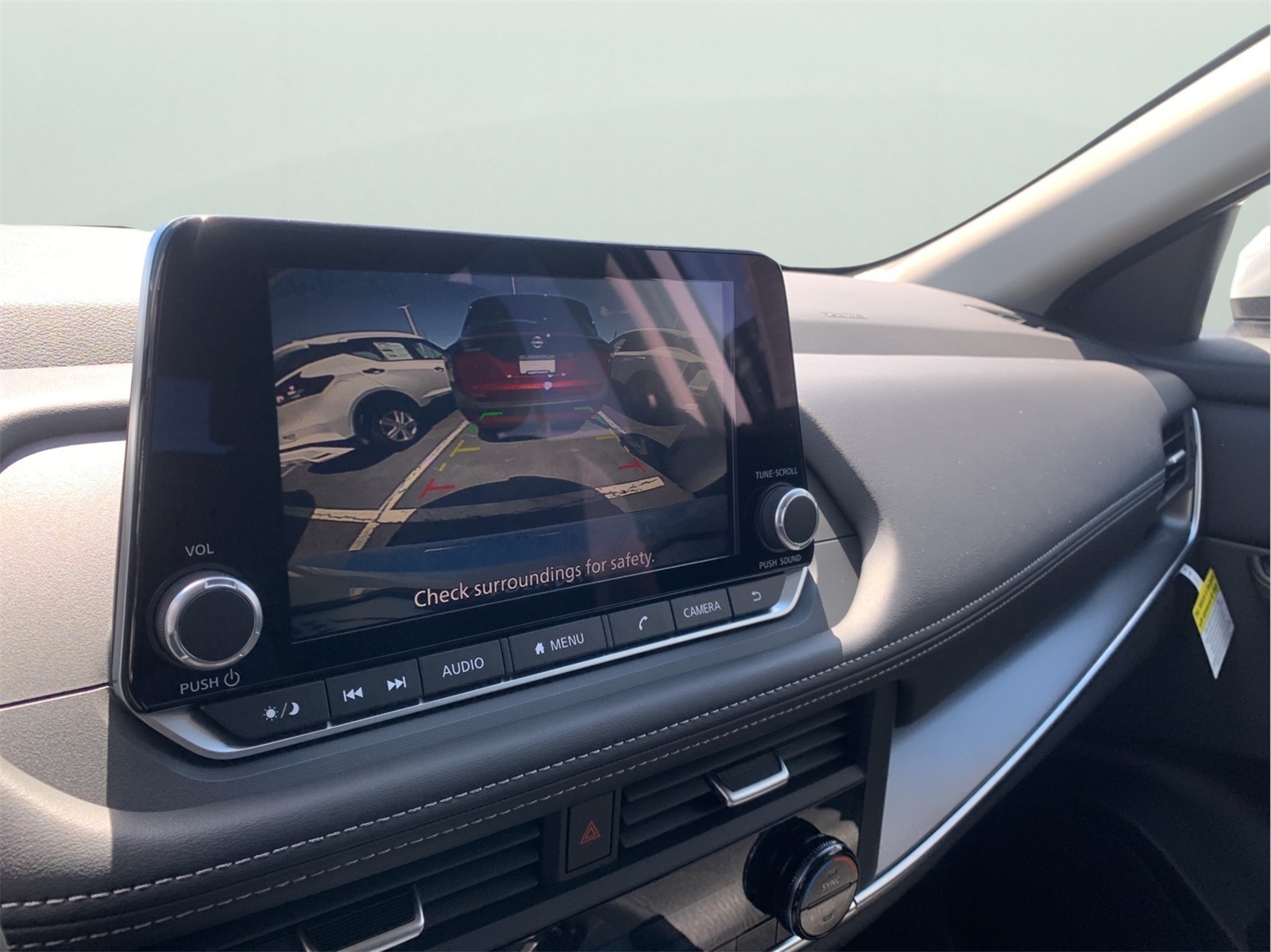 2026 Nissan Rogue SV photo 21