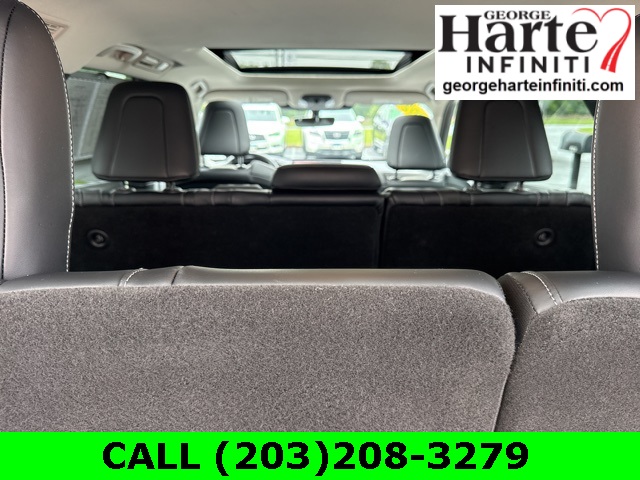 2023 Infiniti QX60 Luxe photo 12