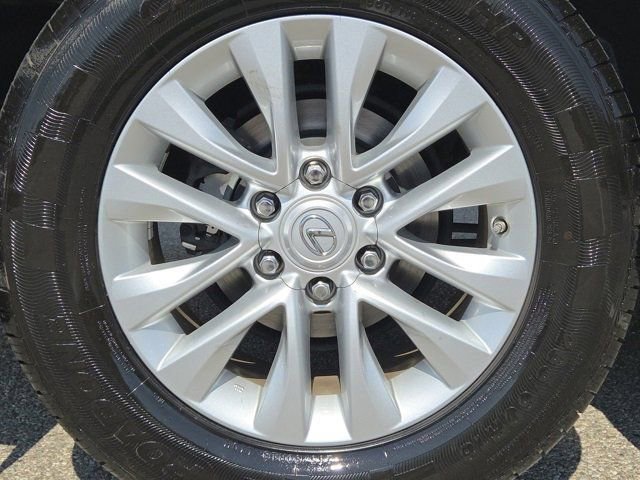 2019 Lexus GX 460 photo 22