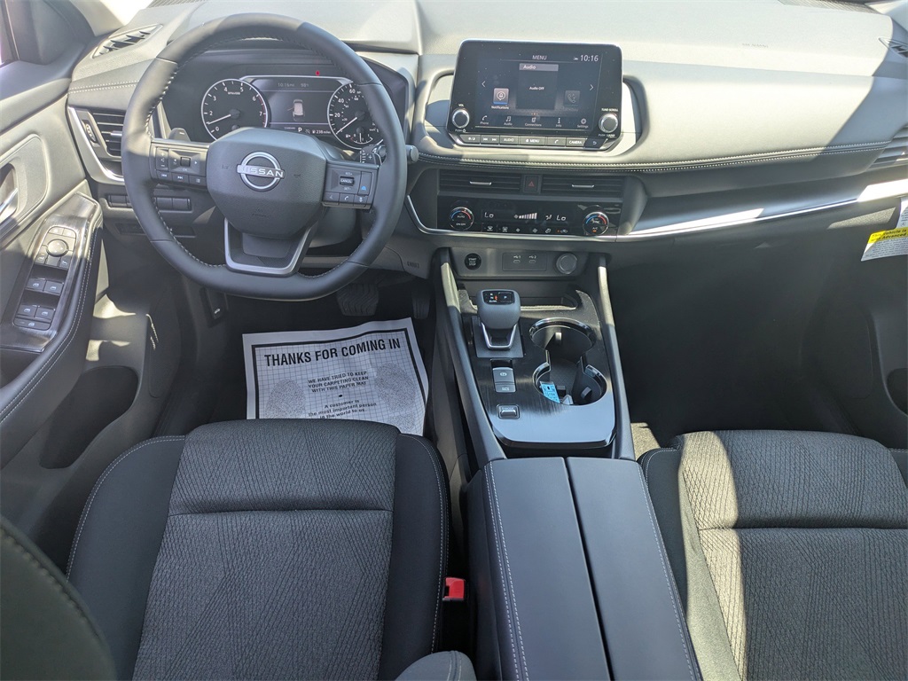 2026 Nissan Rogue SV photo 16