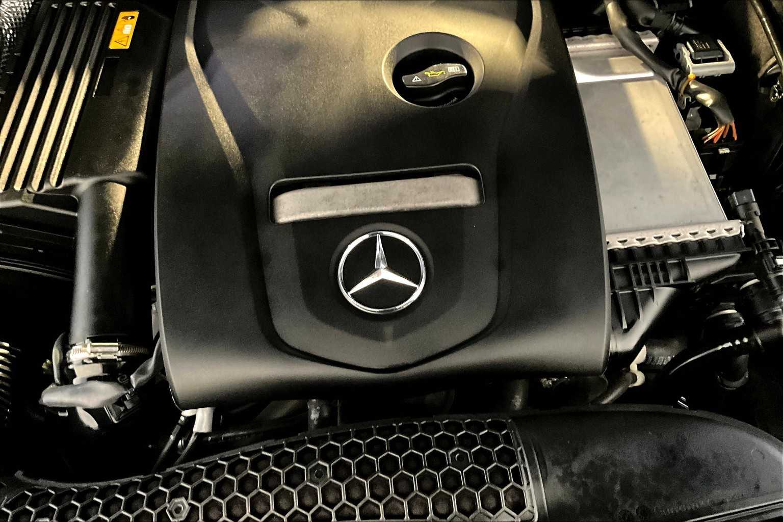 2019 Mercedes Benz GLC 300 4MATIC photo 27
