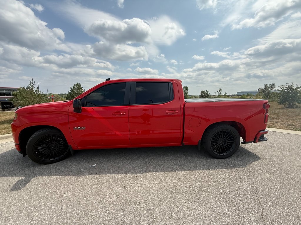 Used 2021 Chevrolet Silverado 1500 RST with VIN 3GCPWDED9MG447685 for sale in Kansas City