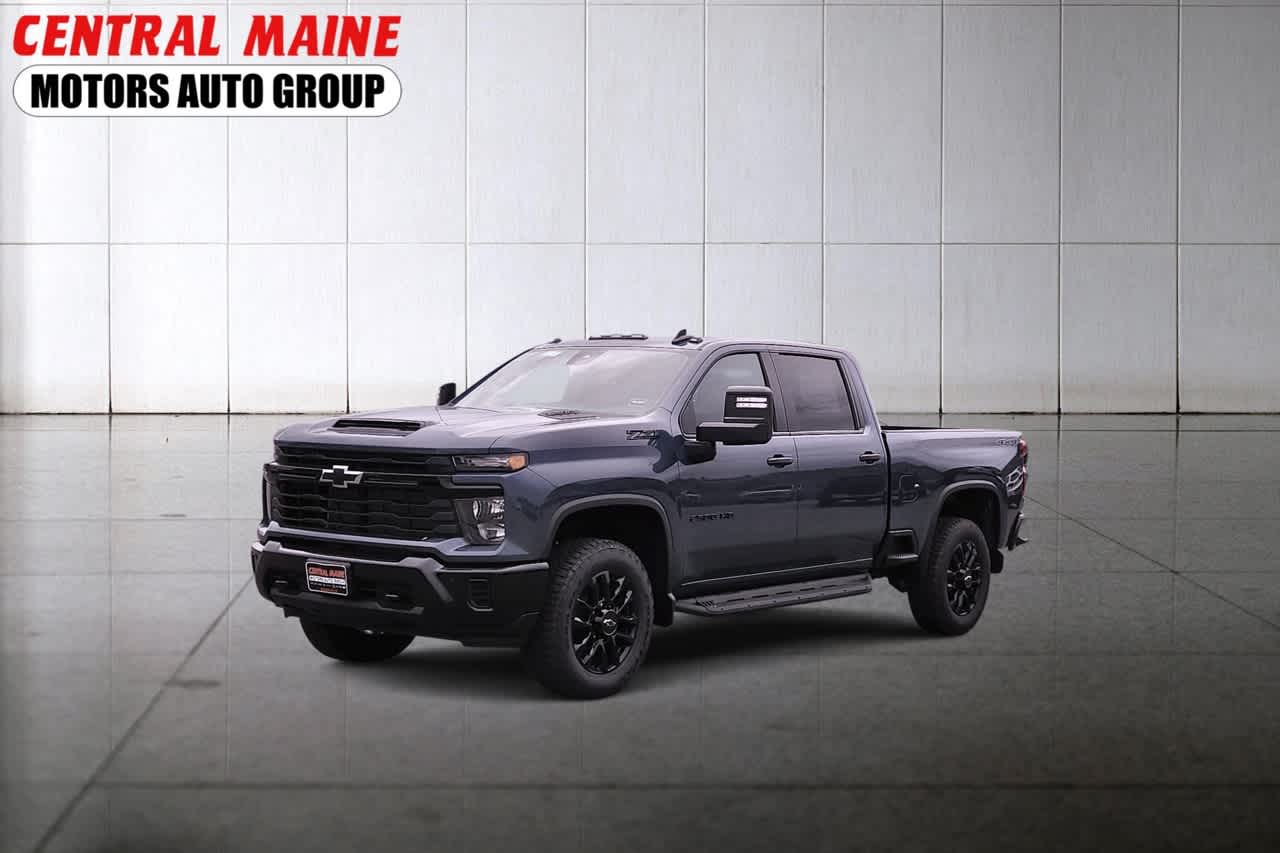 2026 Chevrolet Silverado 2500HD Custom's photo