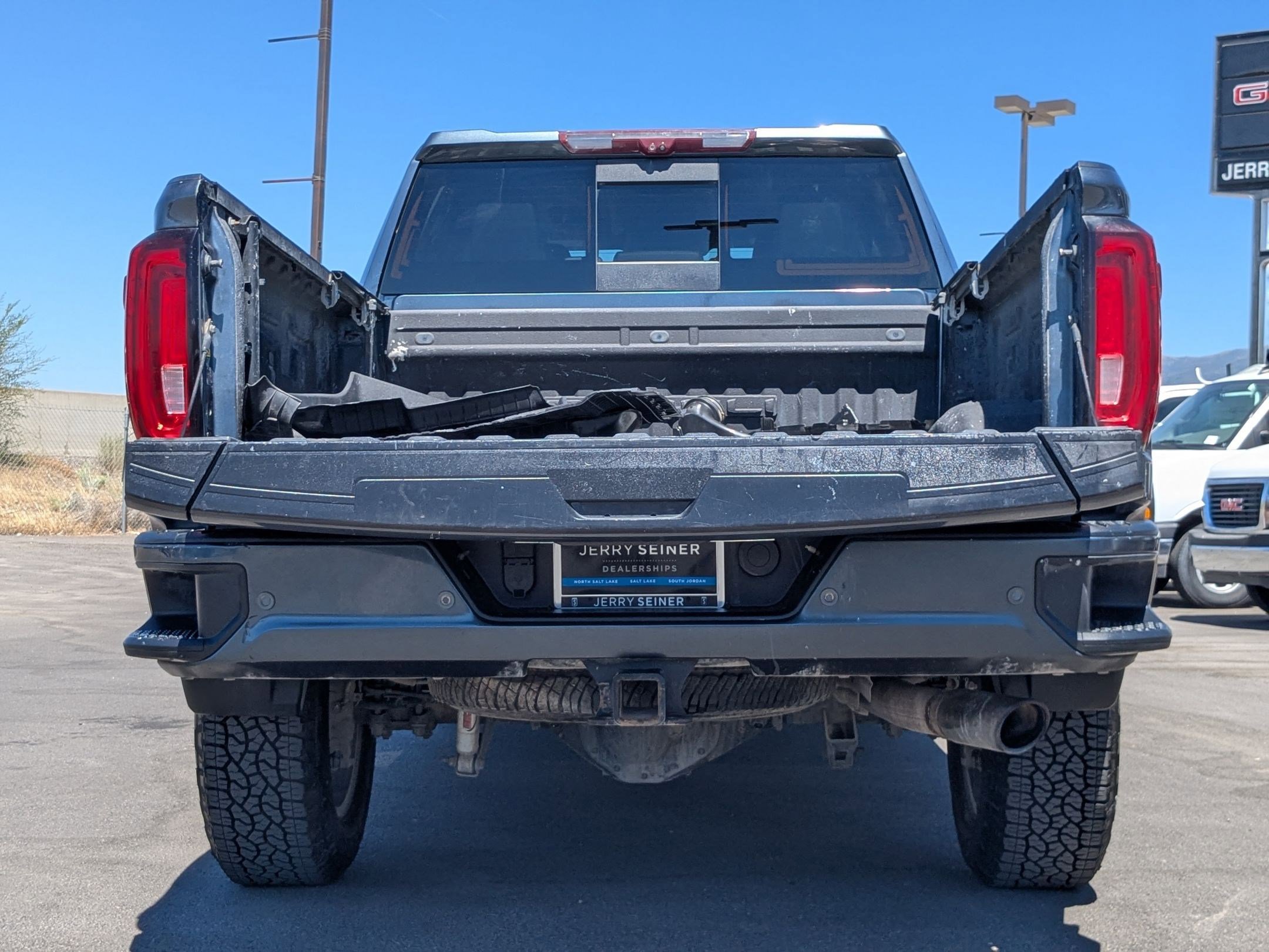 2020 Gmc Sierra 2500 HD Denali photo 28