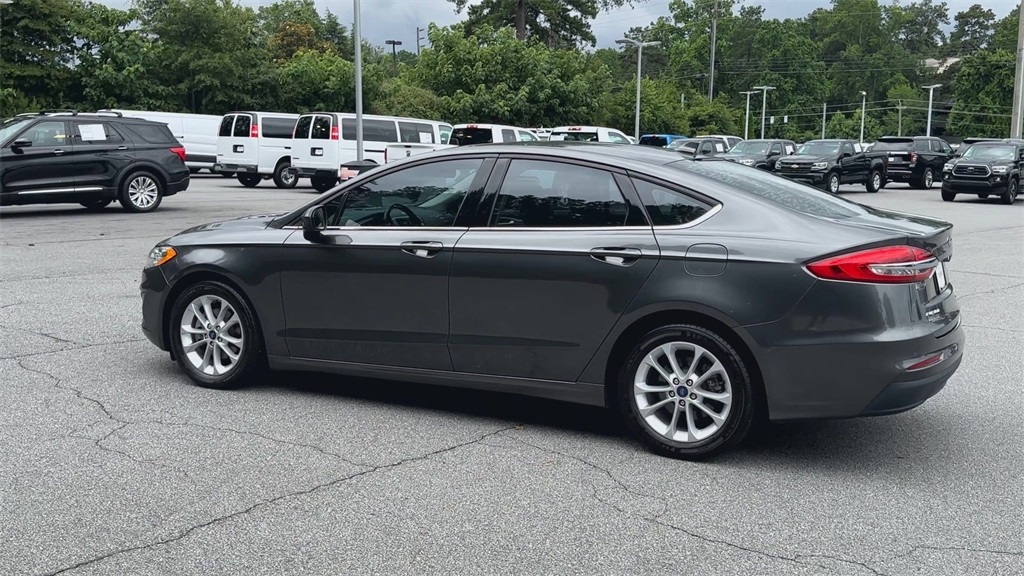 2020 Ford Fusion SE photo 6