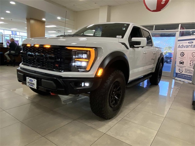 2023 Ford F-150 Raptor photo 8