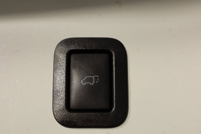 2019 Toyota Highlander Limited photo 4