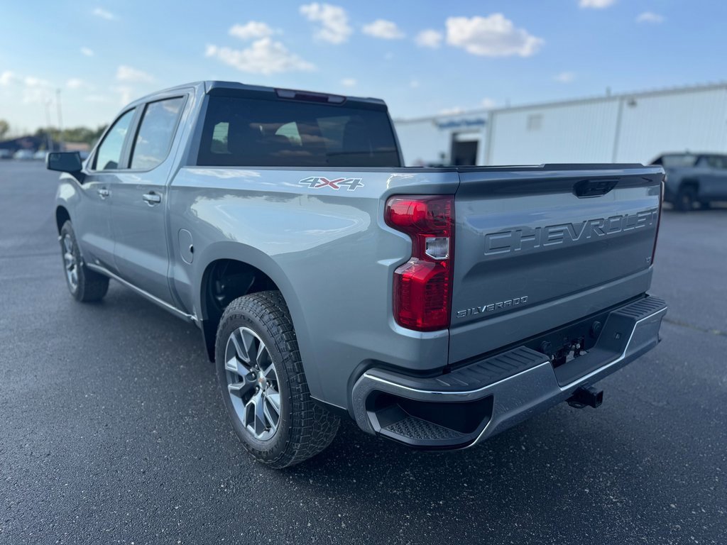 2026 Chevrolet Silverado 1500 LT photo 3