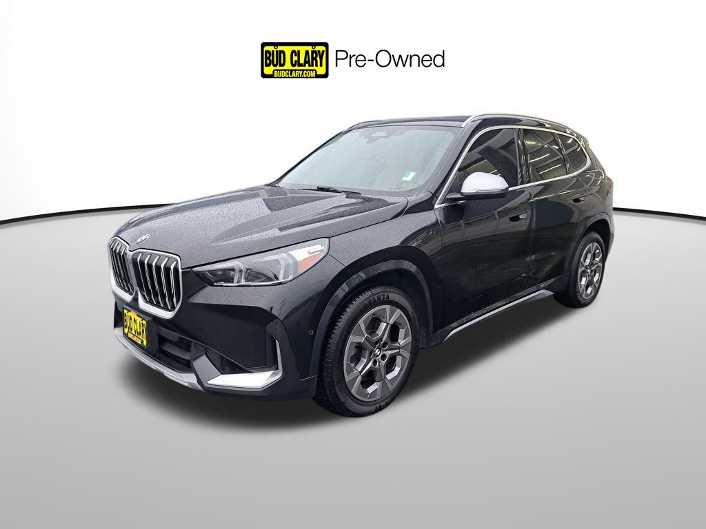 2024 BMW X1 28i's photo