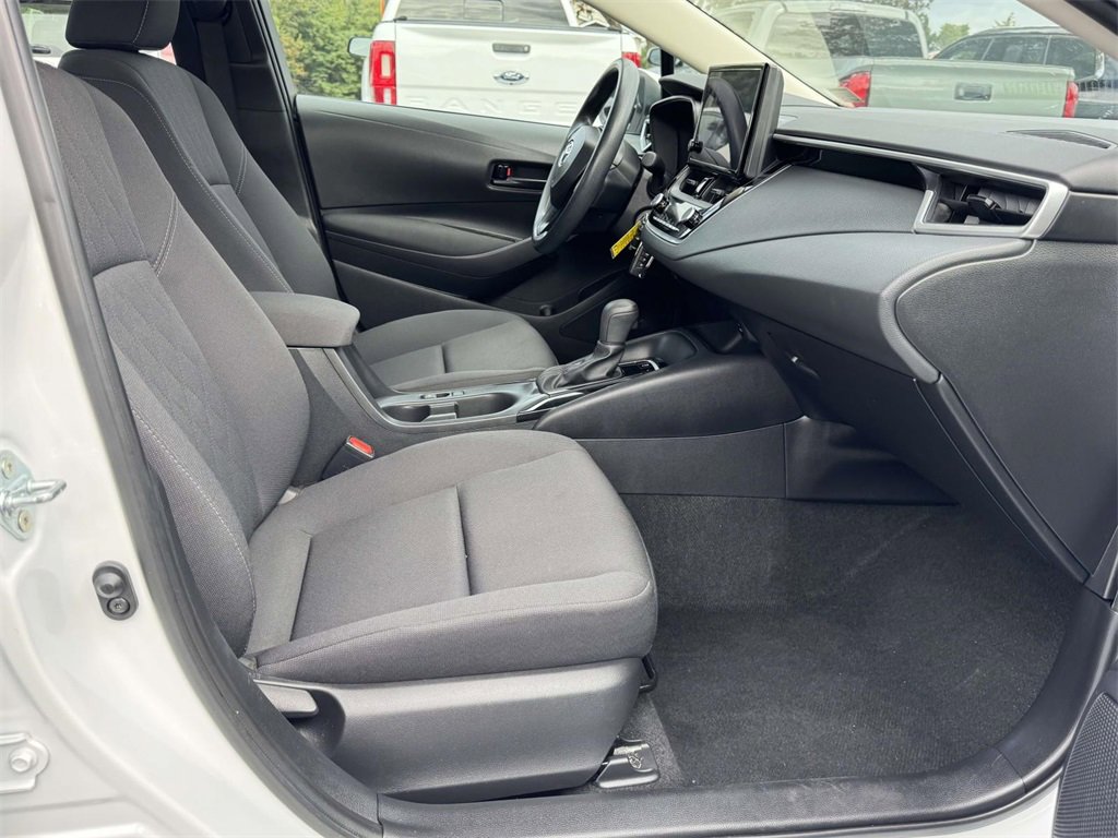 2024 Toyota Corolla LE photo 12