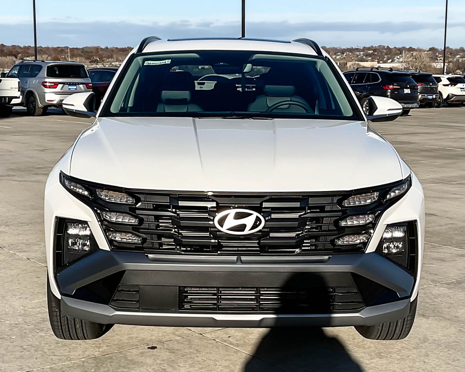 2025 Hyundai Tucson SEL Convenience photo 2