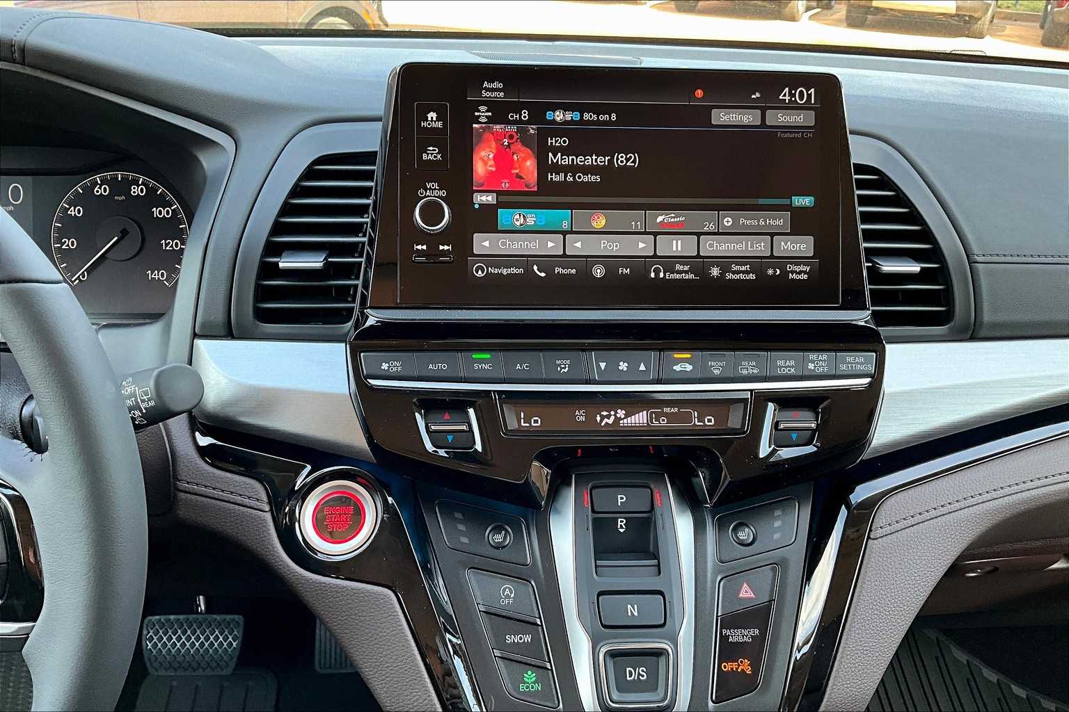 2026 Honda Odyssey Touring photo 6