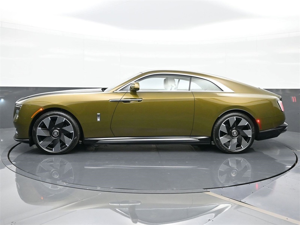2025 Rolls Royce Spectre photo 3
