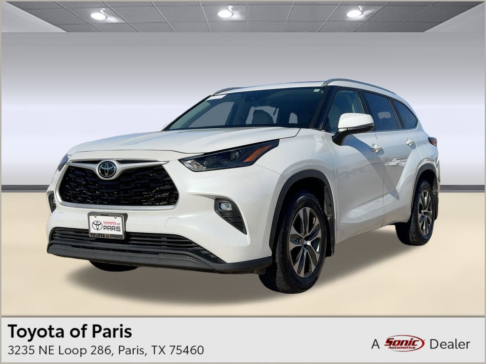 2023 Toyota Highlander XLE's photo