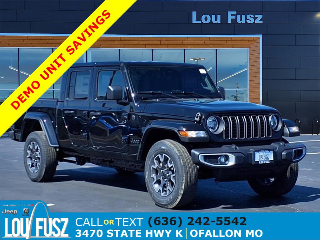 2025 Jeep Gladiator Sport S's photo