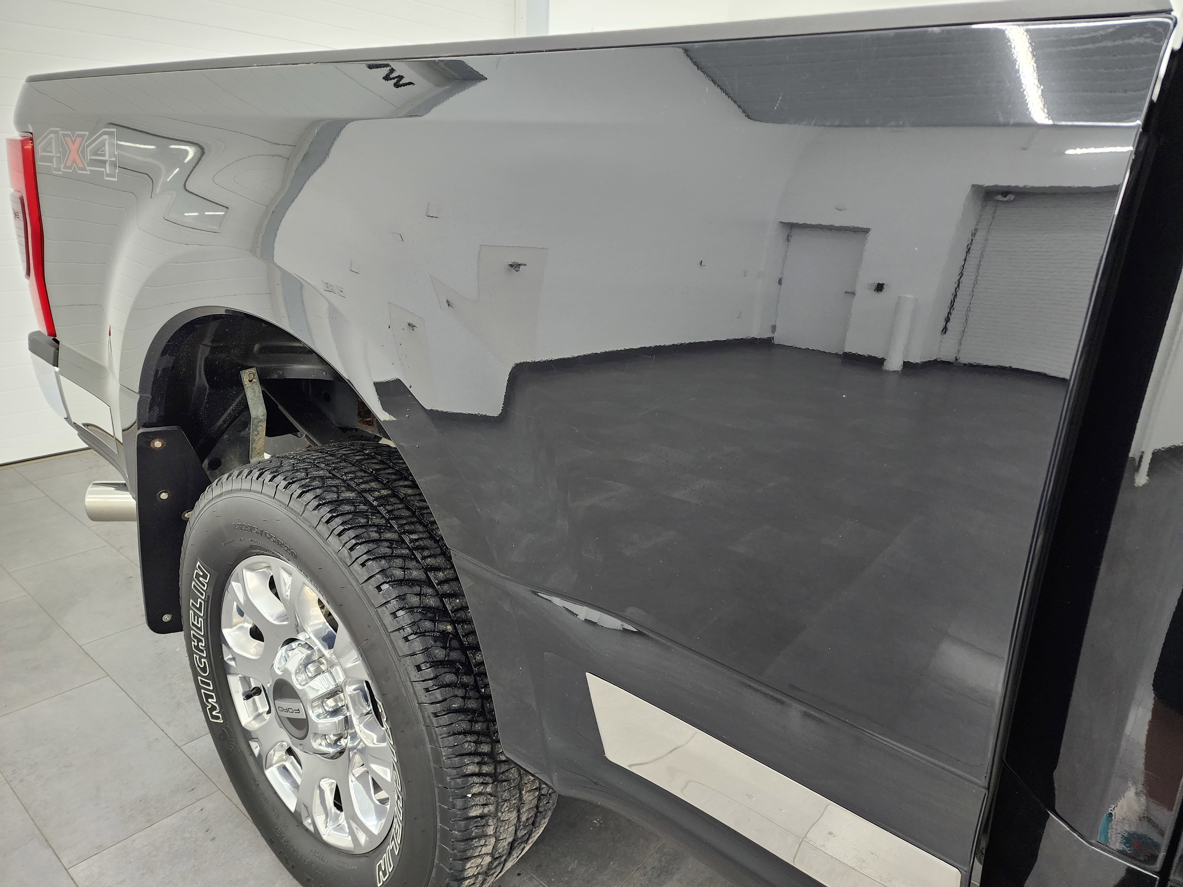 2021 Ford F-250 photo 3