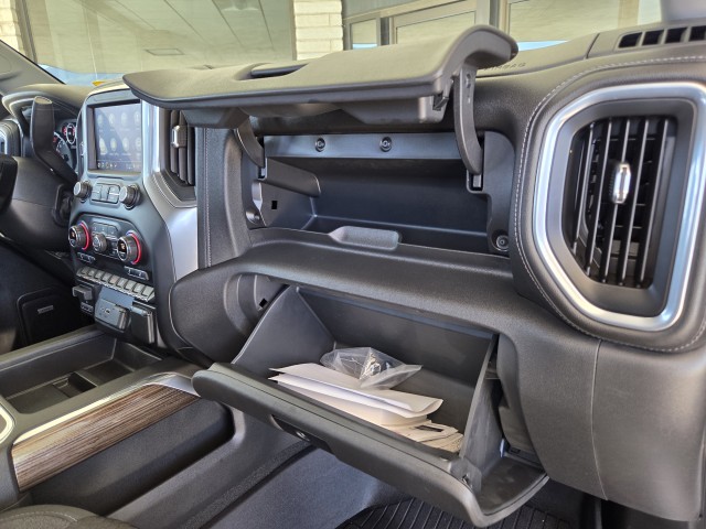 2021 Chevrolet Silverado 1500 RST photo 46