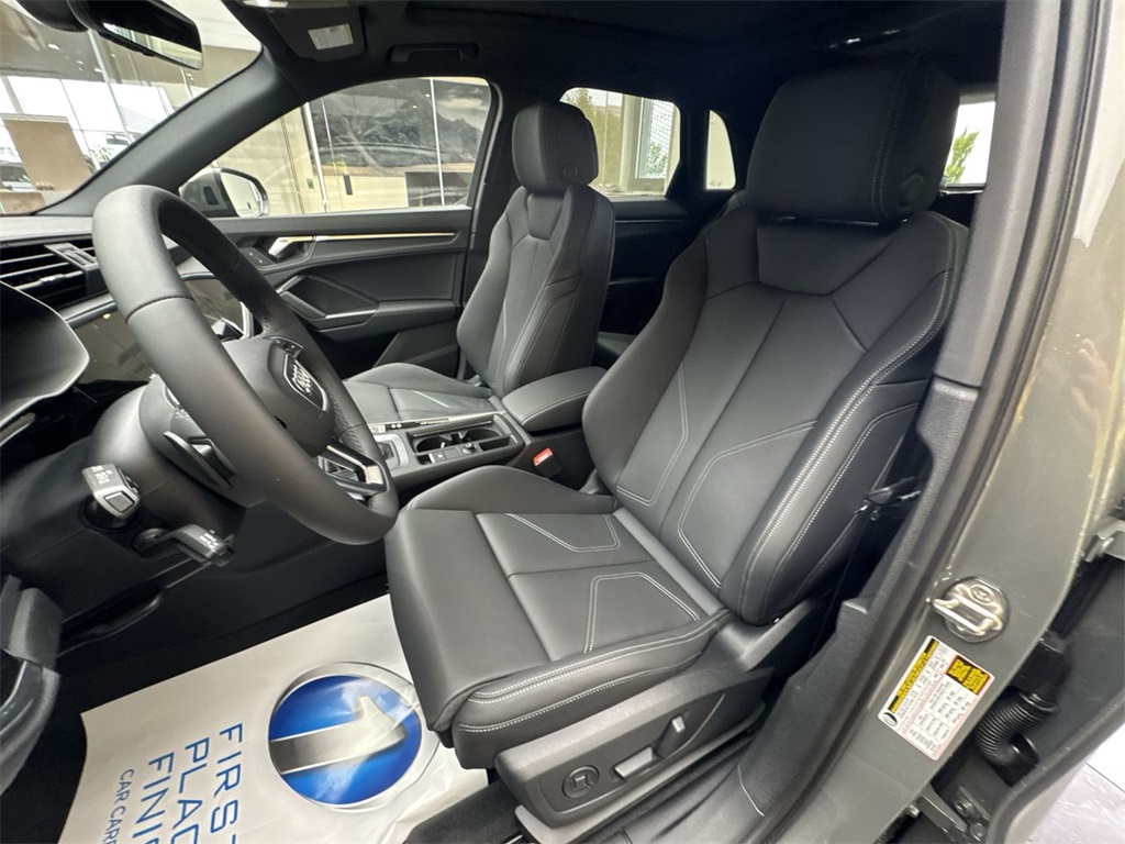 2025 Audi Q3 Premium S line photo 10