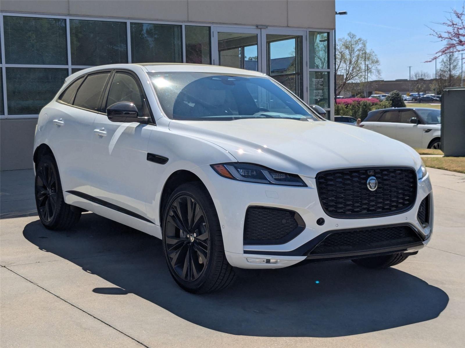 2026 Jaguar F-PACE P250 R-Dynamic S photo 2