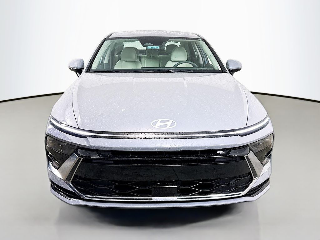 2025 Hyundai Sonata Hybrid SEL photo 2