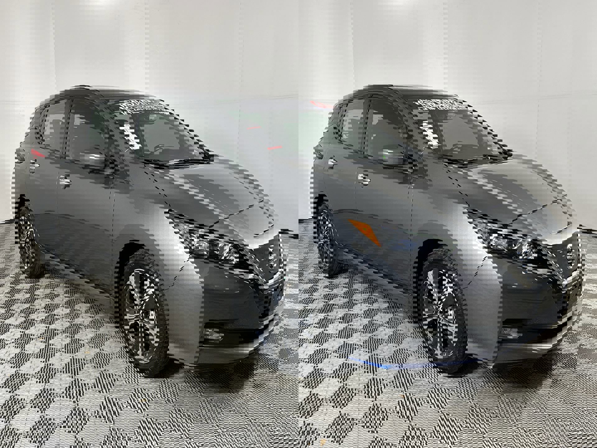 1N4BZ1CV9NC563393