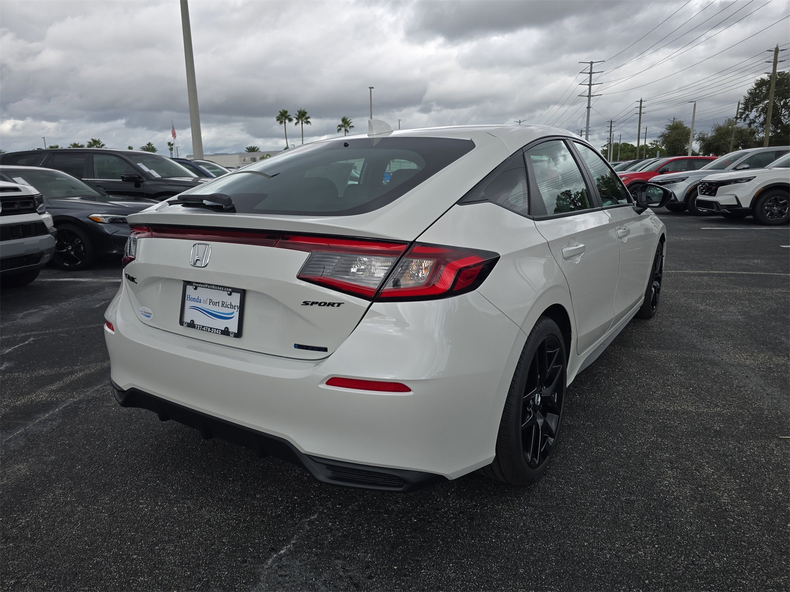 2026 Honda Civic Hatchback Sport Hybrid photo 4